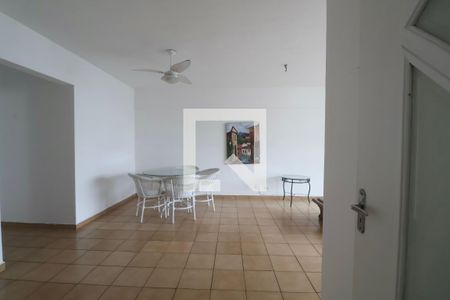 Sala de apartamento para alugar com 3 quartos, 125m² em Barra Funda, Guarujá
