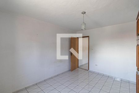 Quarto 1 de casa para alugar com 4 quartos, 150m² em Vila Nhocuné, São Paulo