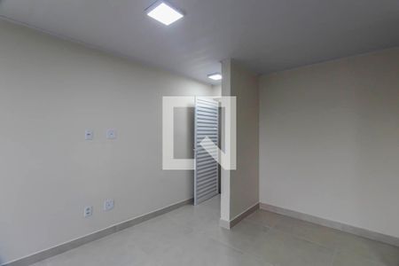 Kitnet de kitnet/studio para alugar com 1 quarto, 28m² em Conjunto Habitacional Teotonio Vilela, São Paulo