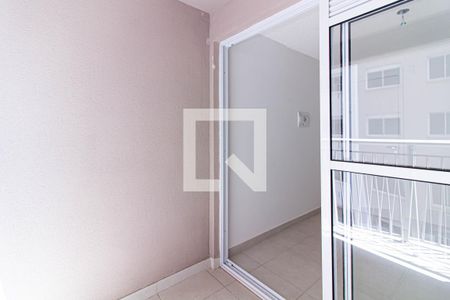 Varanda de apartamento à venda com 2 quartos, 35m² em Parque Industrial Tomas Edson, São Paulo
