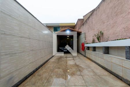 Garagem de casa à venda com 3 quartos, 150m² em Vila Esperança, São Paulo