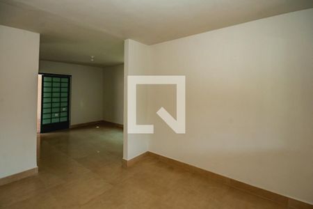 Sala de casa à venda com 3 quartos, 360m² em Serrano, Belo Horizonte
