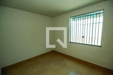 Quarto 1 de casa à venda com 3 quartos, 360m² em Serrano, Belo Horizonte