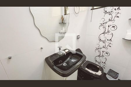 Lavabo de casa à venda com 5 quartos, 500m² em Jardim das Laranjeiras, São Paulo
