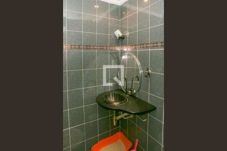 Lavabo de apartamento à venda com 2 quartos, 75m² em Bela Aliança, São Paulo