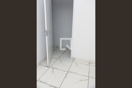 Quarto 1 de apartamento para alugar com 2 quartos, 47m² em Jardim das Margaridas, Salvador
