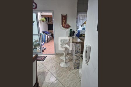 Casa à venda com 3 quartos, 180m² em Parque Sao Vicente, Santo André
