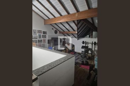 Casa à venda com 3 quartos, 180m² em Parque Sao Vicente, Santo André