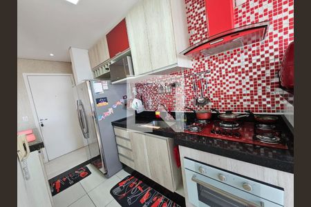 Apartamento à venda com 3 quartos, 60m² em Vila Pires, Santo André