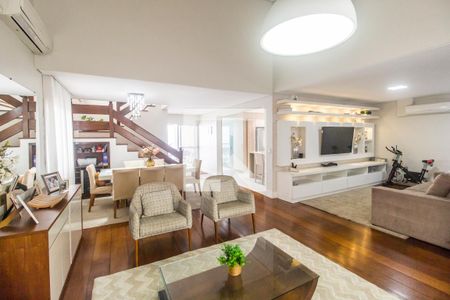 Sala de casa de condomínio à venda com 3 quartos, 297m² em Residencial Tres (alphaville), Santana de Parnaíba
