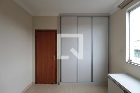 Quarto 1 de apartamento para alugar com 3 quartos, 95m² em Parque Turistas, Belo Horizonte