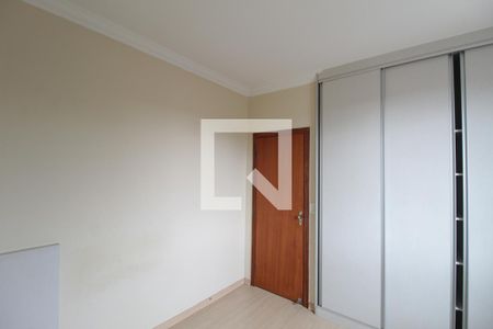 Quarto 1 de apartamento para alugar com 3 quartos, 95m² em Parque Turistas, Belo Horizonte