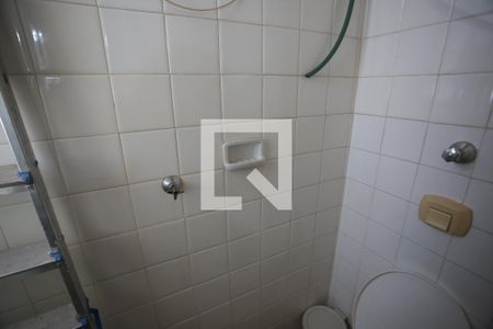 Banheiro de Serviço de apartamento para alugar com 3 quartos, 90m² em Alto Barroca, Belo Horizonte