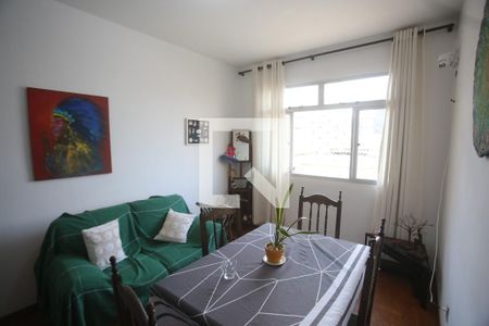 Sala de apartamento para alugar com 3 quartos, 90m² em Alto Barroca, Belo Horizonte