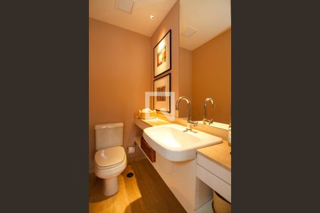 Lavabo de apartamento à venda com 3 quartos, 170m² em Pinheiros, São Paulo