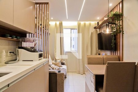 Sala de apartamento para alugar com 2 quartos, 33m² em Piqueri, São Paulo