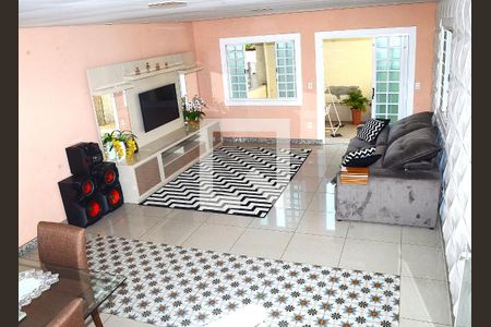 Detalhe Sala de casa para alugar com 2 quartos, 280m² em Goiânia, Belo Horizonte