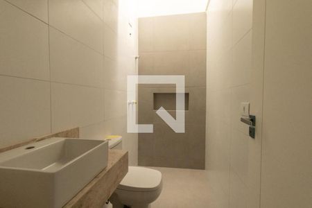 Casa para alugar com 225m², 3 quartos e 4 vagasBanheiro da Suíte 2