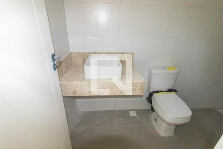 Casa para alugar com 225m², 3 quartos e 4 vagasBanheiro da Suíte 3