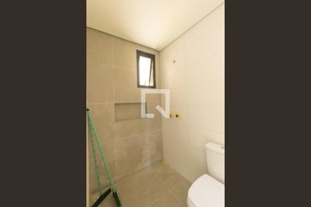 Lavabo de casa para alugar com 3 quartos, 225m² em Tingui, Curitiba