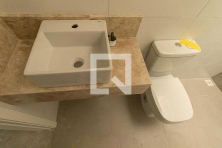 Casa para alugar com 225m², 3 quartos e 4 vagasBanheiro da Suíte 2