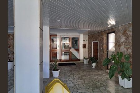 Hall de Entrada de apartamento à venda com 2 quartos, 74m² em São Geraldo, Porto Alegre