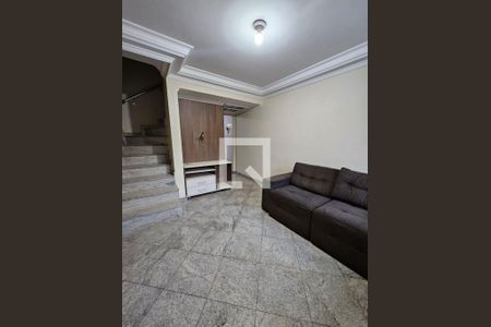 Foto 05 de casa à venda com 2 quartos, 65m² em Burgo Paulista, São Paulo