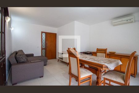 Sala de apartamento para alugar com 2 quartos, 103m² em Grajaú, Rio de Janeiro