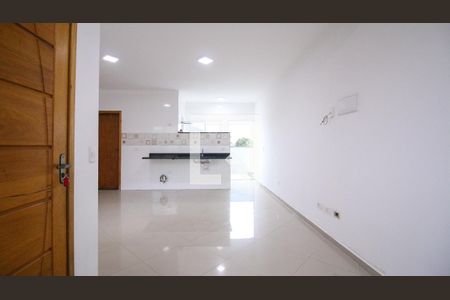 Sala/Cozinha de apartamento para alugar com 2 quartos, 60m² em Jardim Vera Cruz(zona Sul), São Paulo