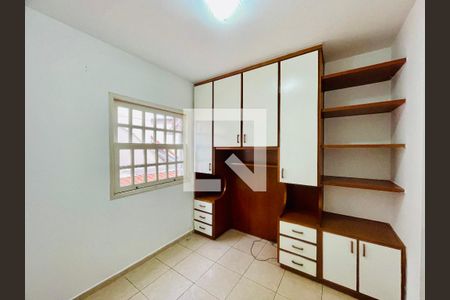 Quarto 1 de casa de condomínio à venda com 3 quartos, 210m² em Ponte Grande, Guarulhos