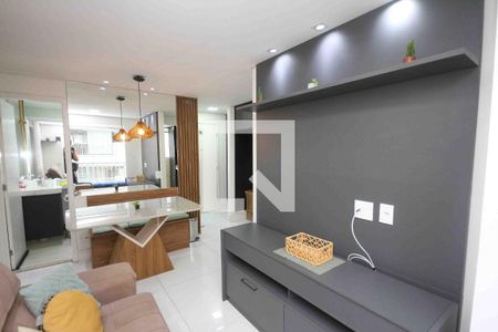 Sala de apartamento para alugar com 2 quartos, 50m² em Sítio da Figueira, São Paulo