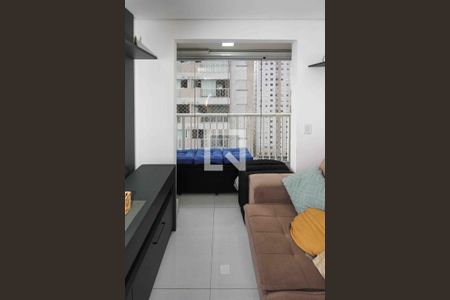 Sala de apartamento para alugar com 2 quartos, 50m² em Sítio da Figueira, São Paulo