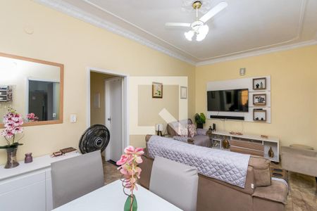 Sala de casa à venda com 3 quartos, 200m² em Irajá, Rio de Janeiro
