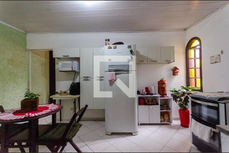Cozinha 2 de casa à venda com 3 quartos, 340m² em Vila Pedra Branca, São Paulo
