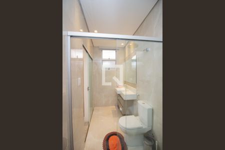 Banheiro da Suíte de apartamento à venda com 3 quartos, 155m² em Alvorada, Contagem