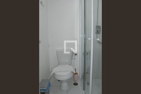 Banheiro de kitnet/studio para alugar com 1 quarto, 22m² em Centro Histórico de São Paulo, São Paulo