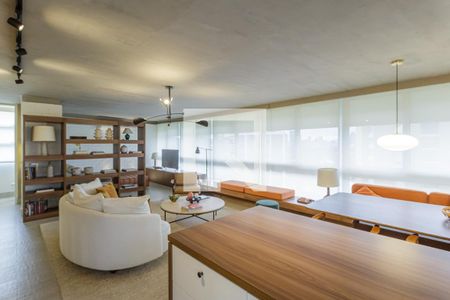 Sala de apartamento à venda com 3 quartos, 163m² em Itaim Bibi, São Paulo