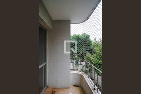 Varanda de apartamento à venda com 3 quartos, 143m² em Santo Antônio, São Caetano do Sul