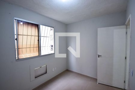 Quarto 2 de apartamento à venda com 2 quartos, 44m² em Bonsucesso, Rio de Janeiro