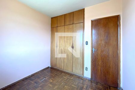 Quarto 2 de casa à venda com 3 quartos, 75m² em João Pinheiro, Belo Horizonte