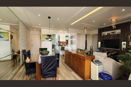 Sala de apartamento à venda com 2 quartos, 77m² em Jardim Messina, Jundiaí