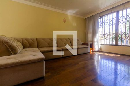 Sala de casa à venda com 4 quartos, 251m² em Chácara Santo Antônio (zona Leste), São Paulo