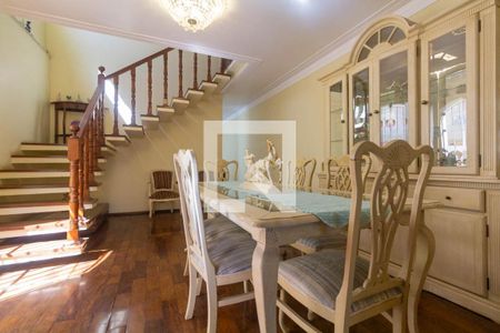 Sala de casa à venda com 4 quartos, 251m² em Chácara Santo Antônio (zona Leste), São Paulo