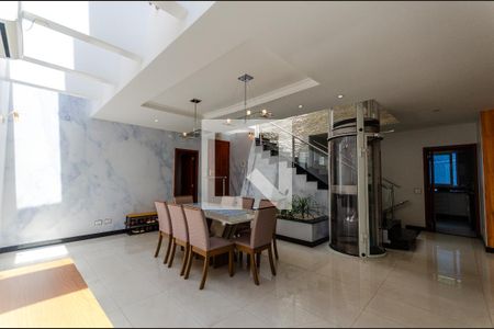 Salada de Jantar de casa à venda com 7 quartos, 600m² em City América, São Paulo