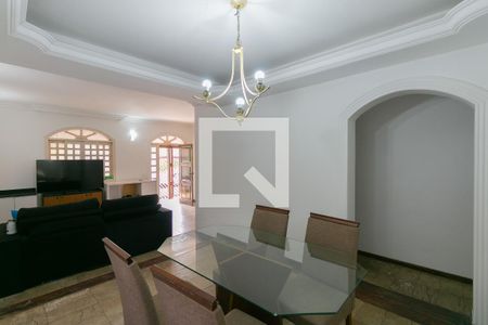 Casa à venda com 4 quartos, 360m² em Dona Clara, Belo Horizonte