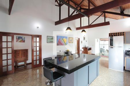 Sala/Cozinha de casa à venda com 8 quartos, 504m² em Braúnas, Belo Horizonte