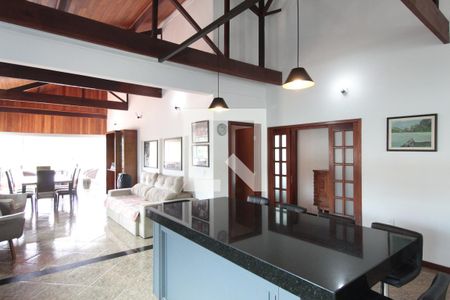 Sala/Cozinha de casa à venda com 8 quartos, 504m² em Braúnas, Belo Horizonte