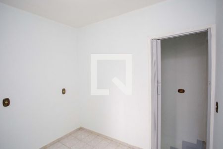 Quarto  de casa para alugar com 2 quartos, 55m² em Casa Grande, Diadema