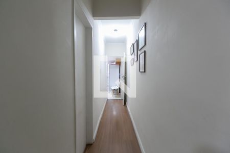 Corredor de casa à venda com 2 quartos, 200m² em Parada Xv de Novembro, São Paulo