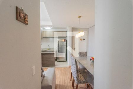 Corredor de apartamento à venda com 2 quartos, 55m² em Parque Industrial, Campinas